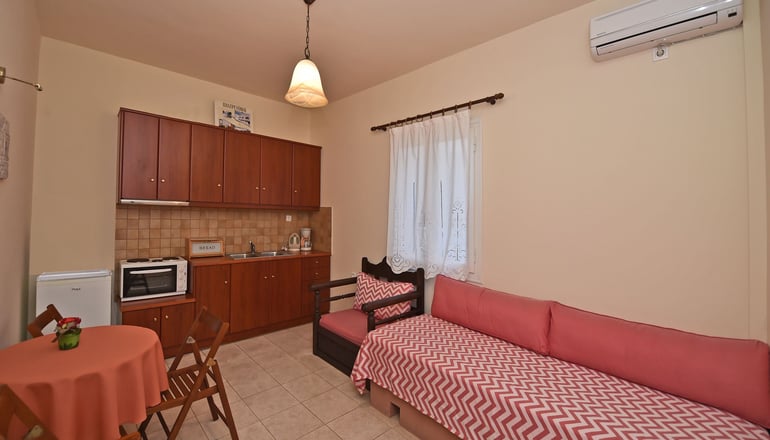 Matas Apartments Tinos