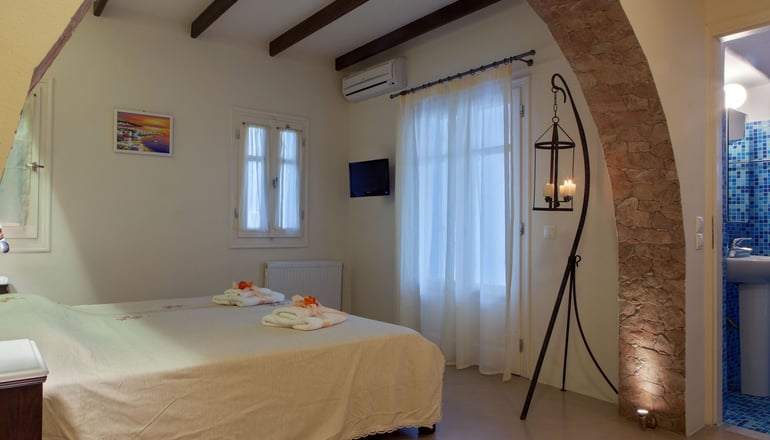 4* Tinos Aqua Palazzo Boutique Hotel