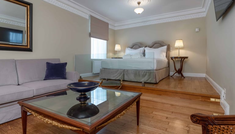 Noble Suites - Αθήνα