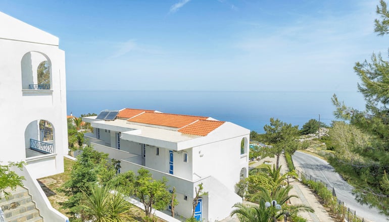 Karras’ Star Hotel - Ικαρία