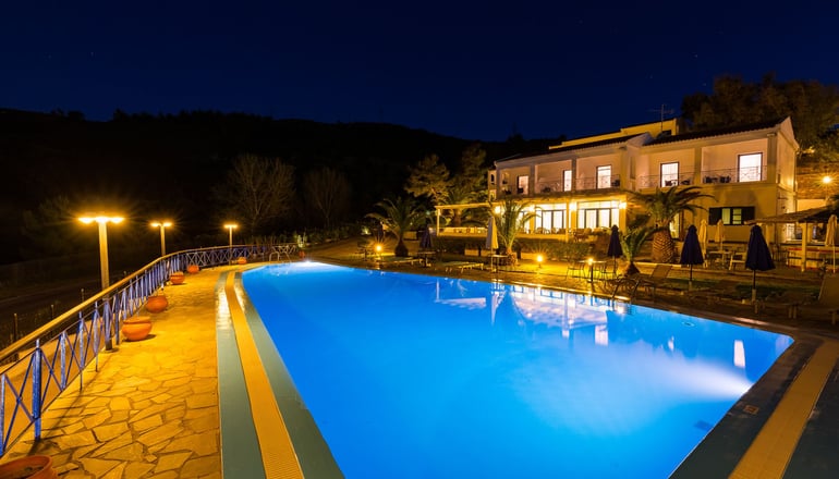 Karras’ Star Hotel - Ικαρία