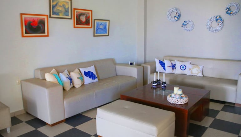 Karras’ Star Hotel - Ικαρία