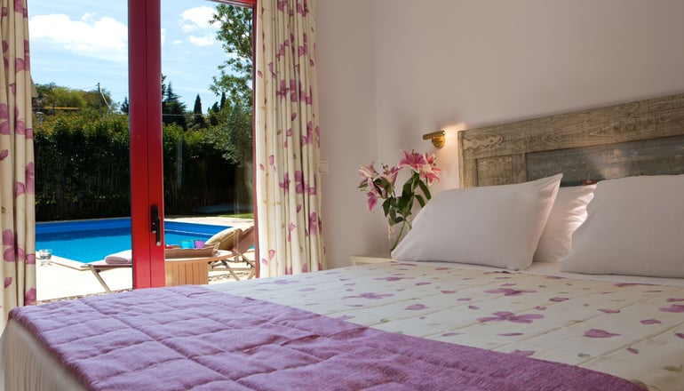 Exanthia Villas