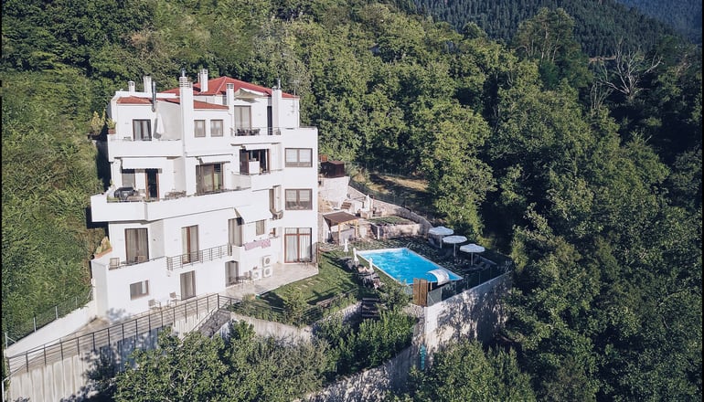 Forest Suites Boutique Hotel