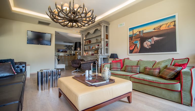 Forest Suites Boutique Hotel