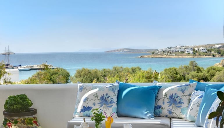 Aloni Hotel - Πίσω Λιβάδι, Πάρος