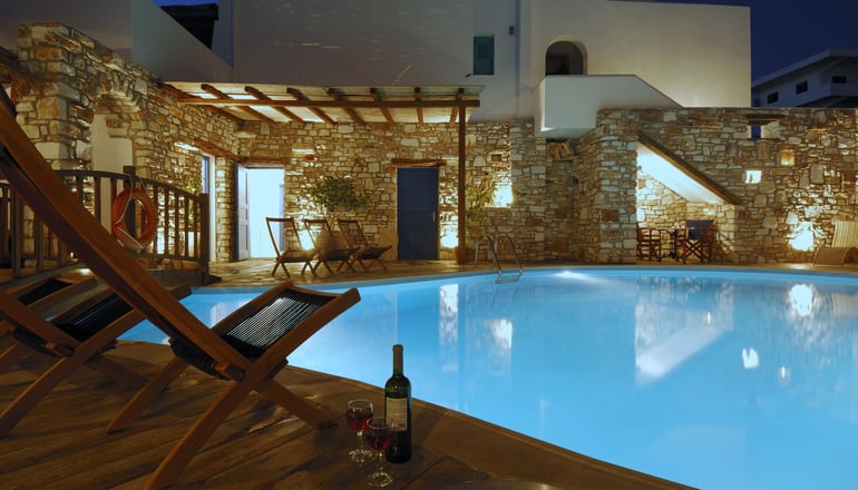 Aloni Hotel - Πίσω Λιβάδι, Πάρος