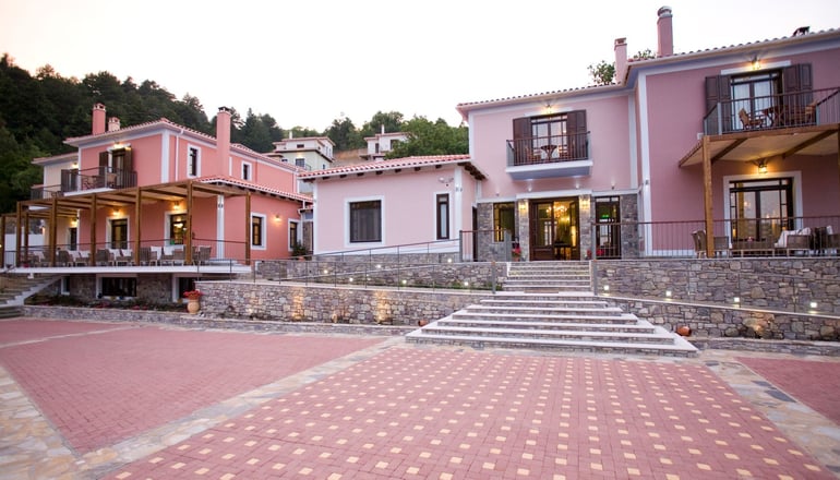 4* Ilaeira Mountain Resort