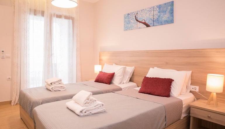 Aphrodite Studios & Apartments