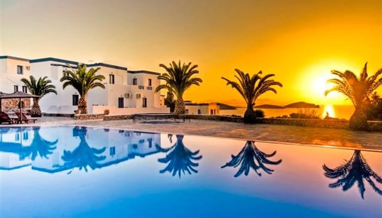 4* Faros Resort Hotel