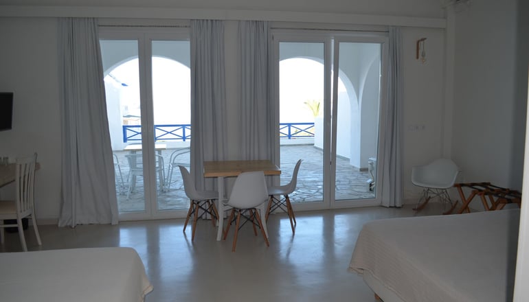 4* Faros Resort Hotel