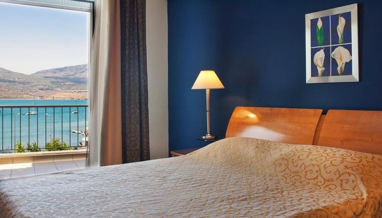 4* Lucy Hotel - Χαλκίδα