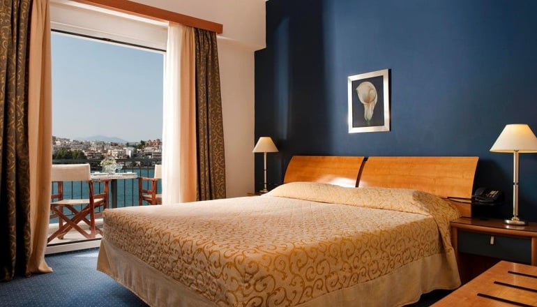 4* Lucy Hotel - Χαλκίδα