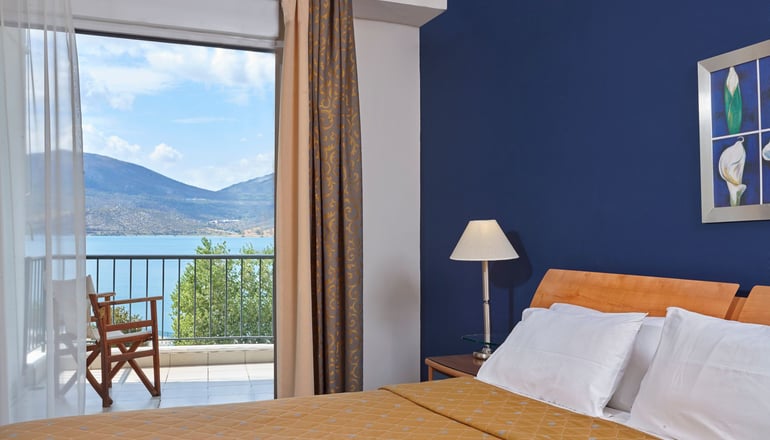 4* Lucy Hotel - Χαλκίδα
