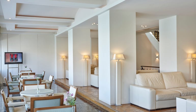 4* Lucy Hotel - Χαλκίδα