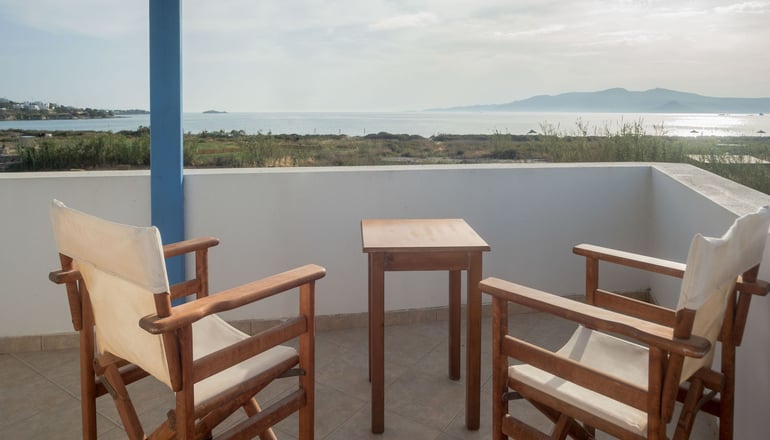 Depis Studios Plaka Naxos