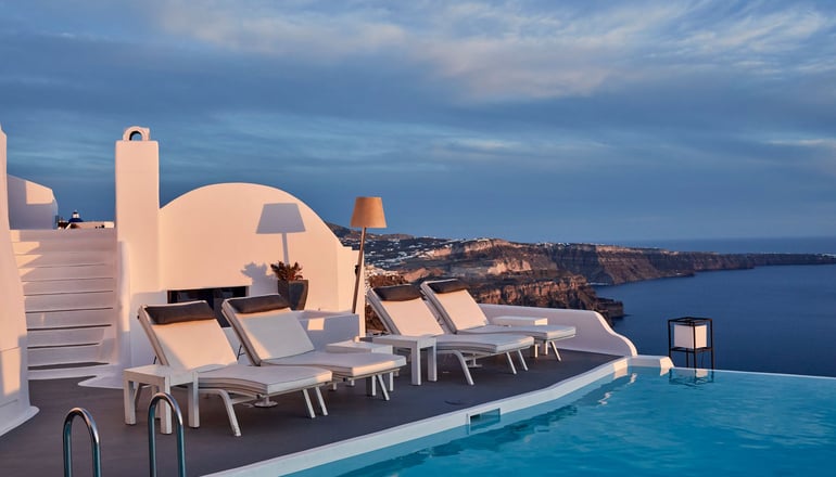 5* Katikies Chromata Santorini / The Leading Hotels of the World - Ημεροβίγλι, Σαντορίνη
