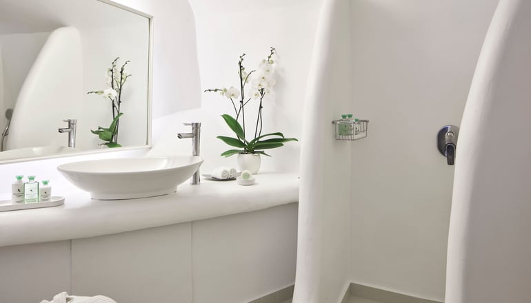5* Katikies Chromata Santorini / The Leading Hotels of the World - Ημεροβίγλι, Σαντορίνη