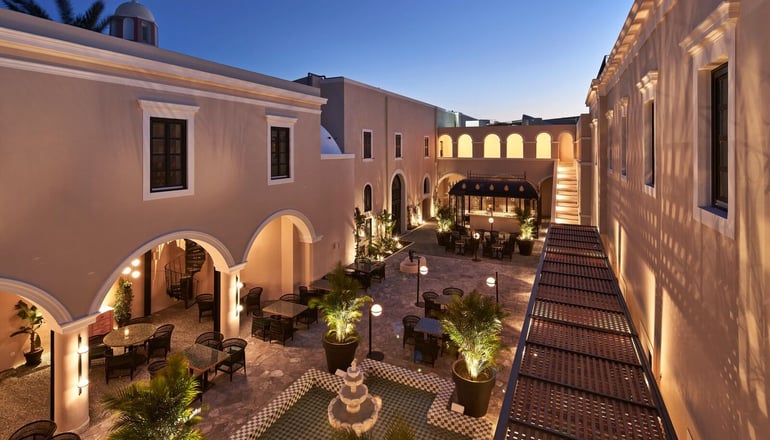 5* Katikies Garden / The Leading Hotels of the World - Φηρά, Σαντορίνη
