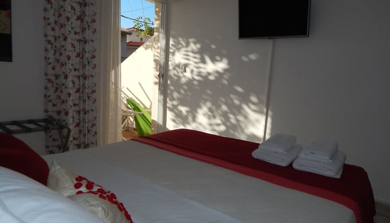 Palmina Mare Villa & Studios