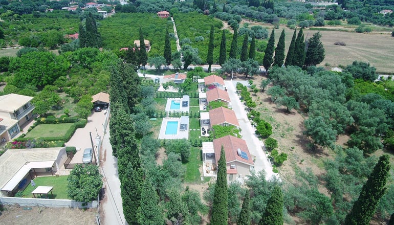 Cypress Garden Villas - Σβορωνάτα, Κεφαλονιά