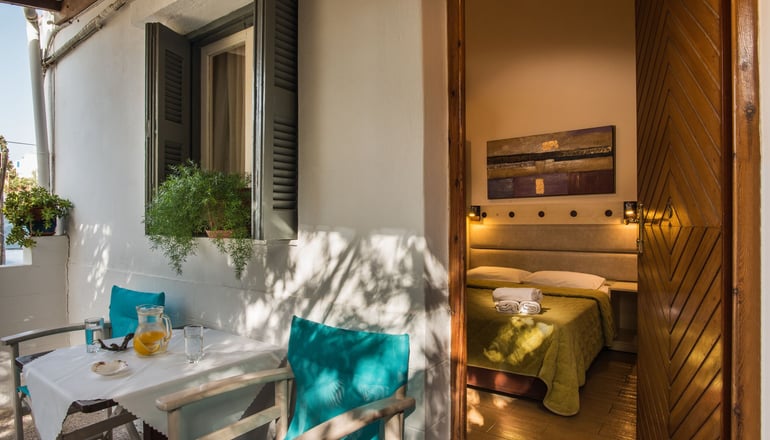 Semiramis Guesthouse - Αδάμαντας, Μήλος