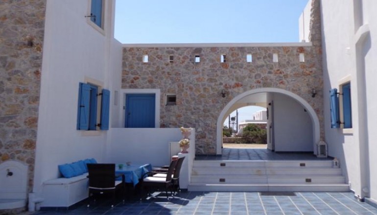 Blue Harmony Apartments