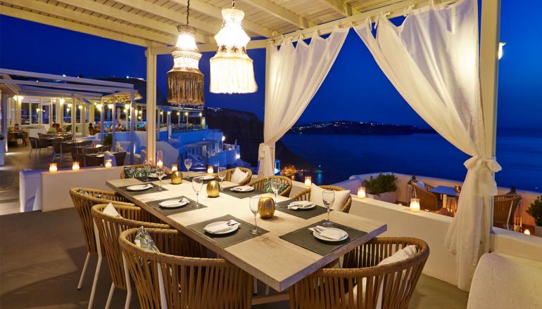 5* Volcano View Hotel