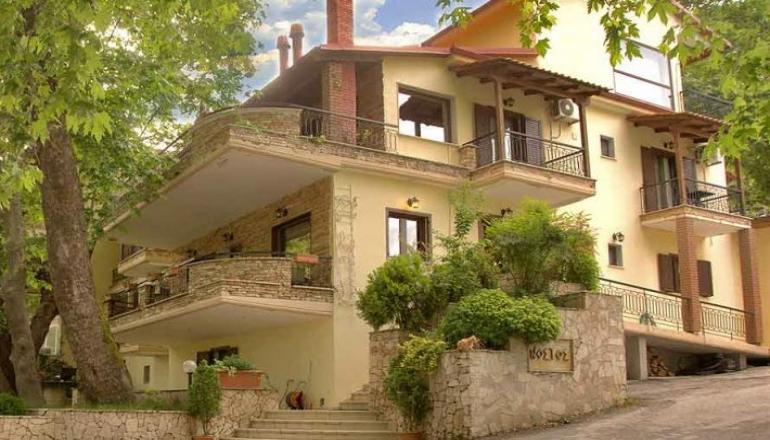 Nostos Hotel