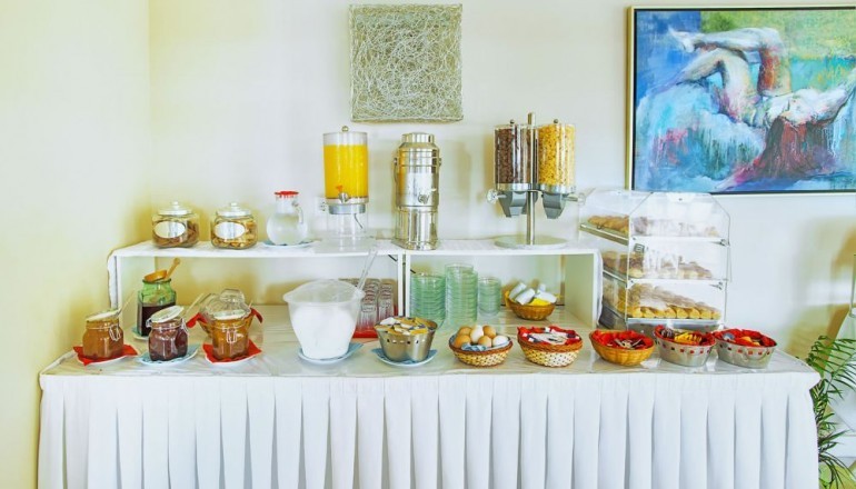 Naxos Golden Sun Hotel