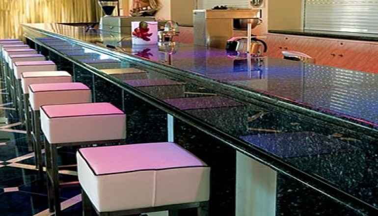 Dolphin Resort Hotel