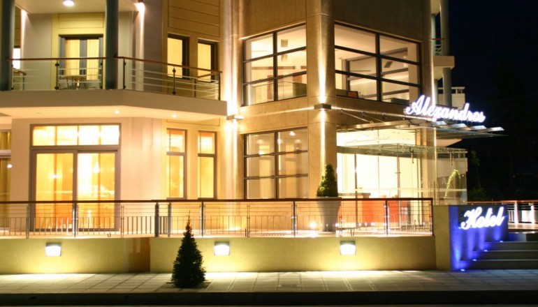 Alexandros Hotel