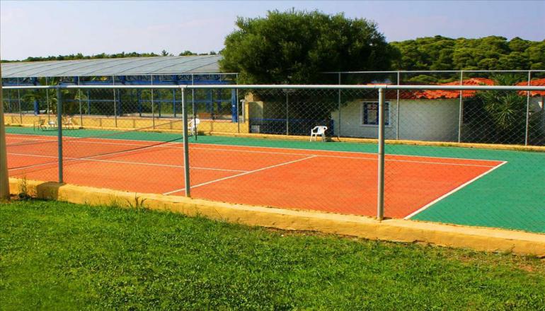 4* Aristoteles Beach Hotel