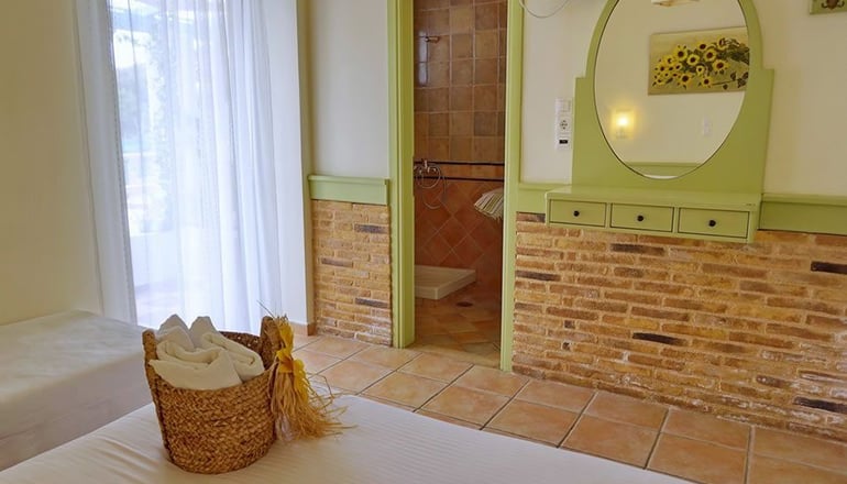 Saronis Hotel - Σκάλα, Αγκίστρι