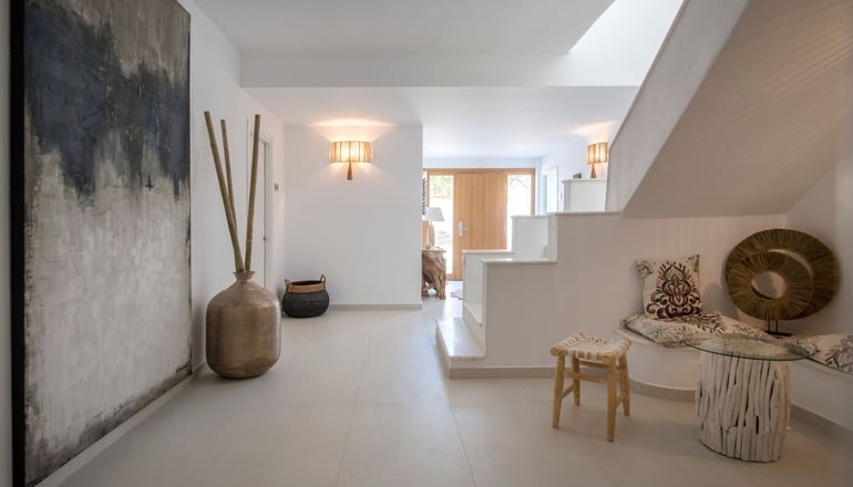 Mythic Exclusive Retreat Paros