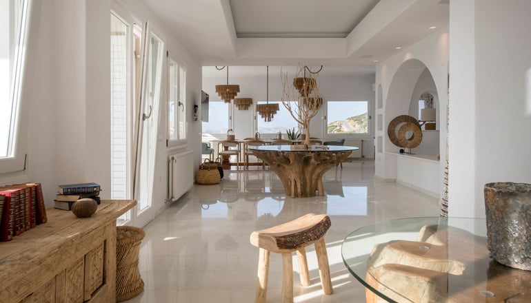 Mythic Exclusive Retreat Paros