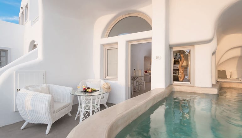 4* Iliovasilema Suites - Ημεροβίγλι, Σαντορίνη