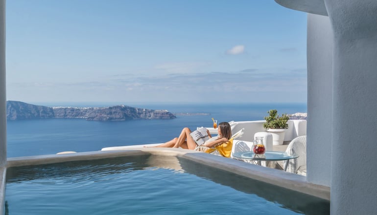 4* Iliovasilema Suites - Ημεροβίγλι, Σαντορίνη