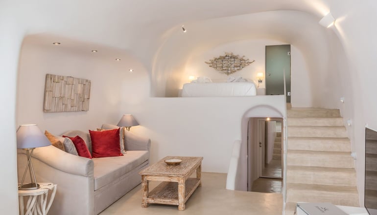 4* Iliovasilema Suites - Ημεροβίγλι, Σαντορίνη