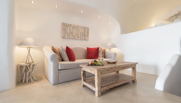 4* Iliovasilema Suites - Ημεροβίγλι, Σαντορίνη