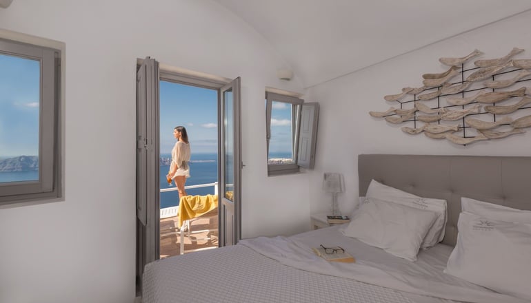 4* Iliovasilema Suites - Ημεροβίγλι, Σαντορίνη