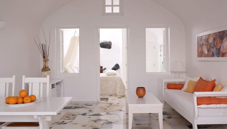 4* Iliovasilema Suites - Ημεροβίγλι, Σαντορίνη