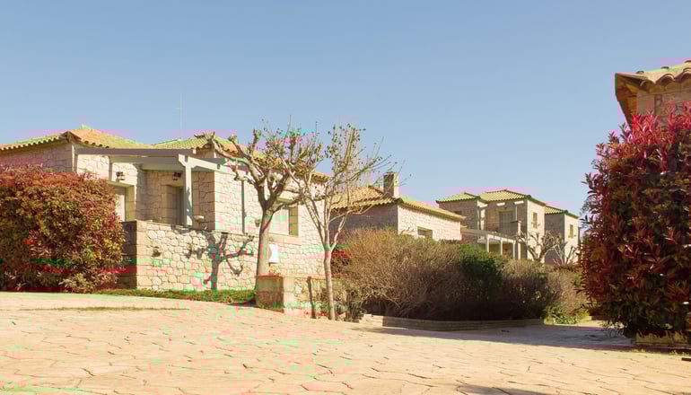 Lithos Stoupa Villas