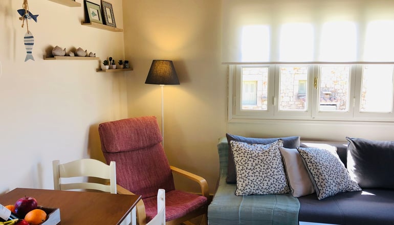 Lithos Stoupa Villas