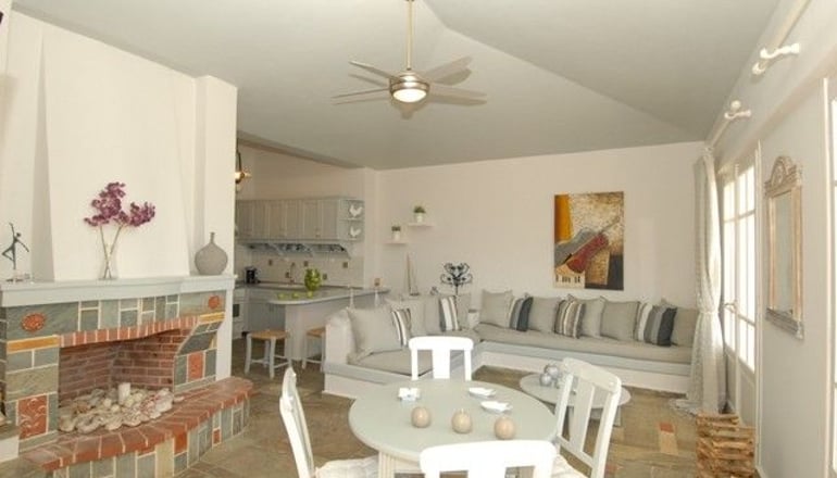 Calypso Villas