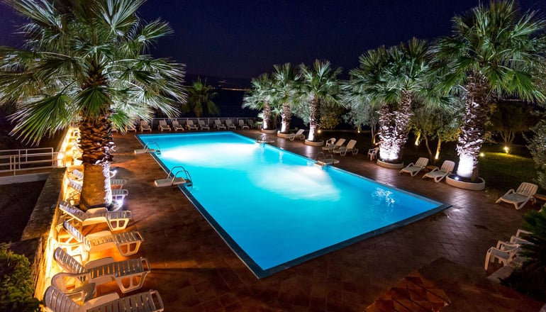 Hotel Sissy - Καμένα Βούρλα