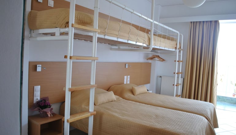 Hotel Sissy - Καμένα Βούρλα