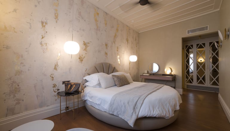 4* Castellano Hotel & Suites