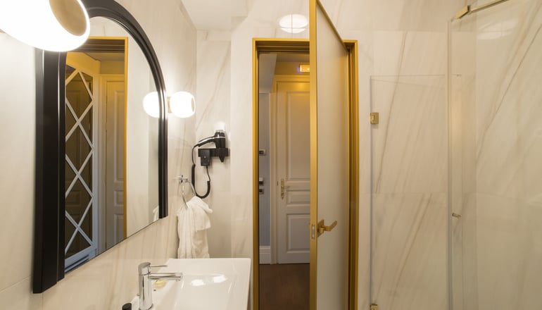4* Castellano Hotel & Suites
