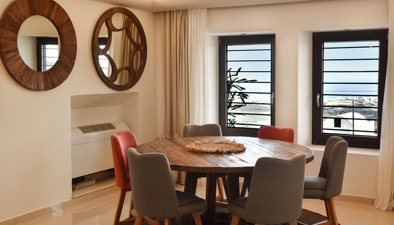 Irene Villa Santorini